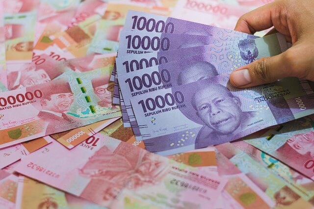 금통위 앞두고 관망세…달러 약세지만 환율 하단은 단단한 이유
